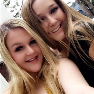 Meet your Posher, Brooke